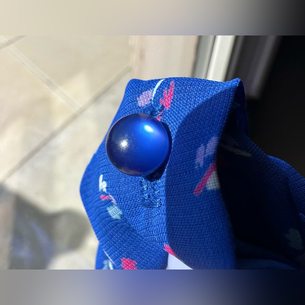 Vintage Office-wear 80ās Eber Etc. Blue Abstract Floral Button Blouse - Picture 14 of 14